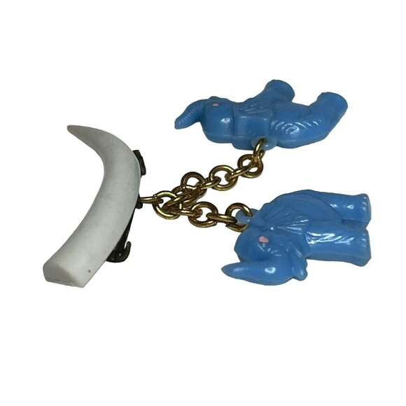 Vintage Brooch Plastic Celluloid Blue Elephants Hanging from Plastic Tusk - Picture 3 of 7
